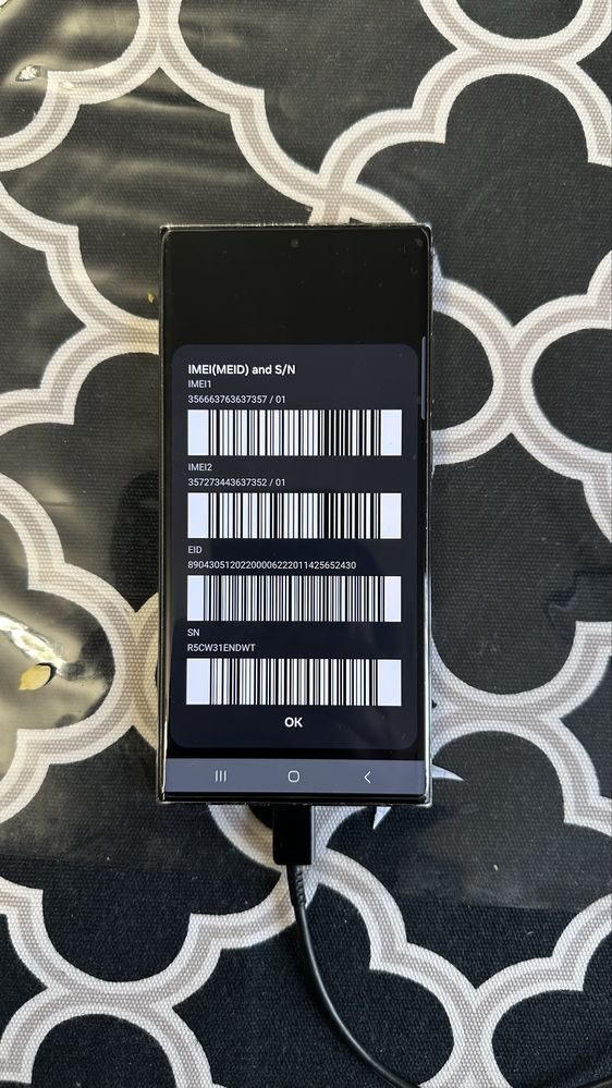 Samsung s23 в идеальном состоянии
