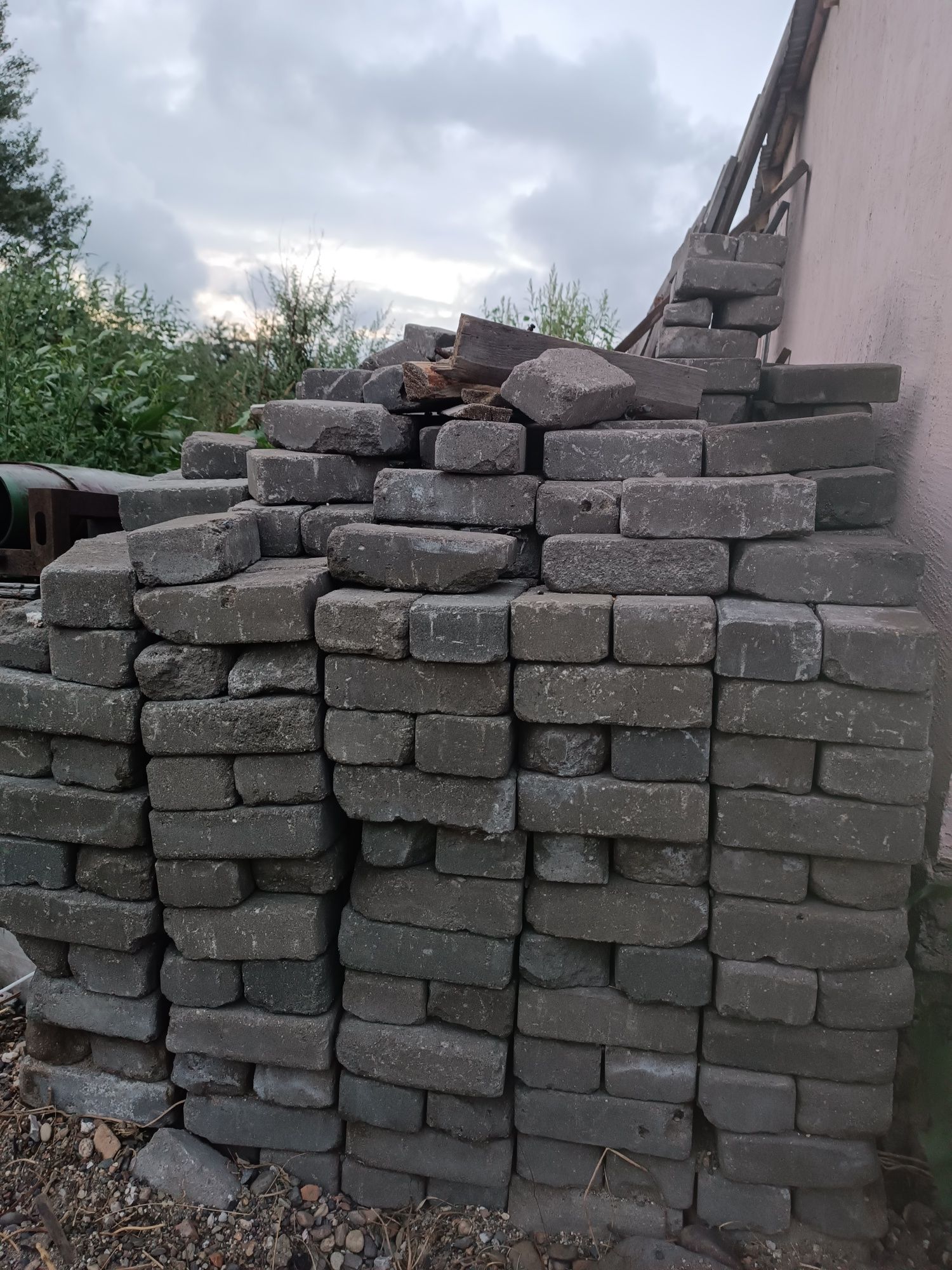 Продам брусчатки б/у