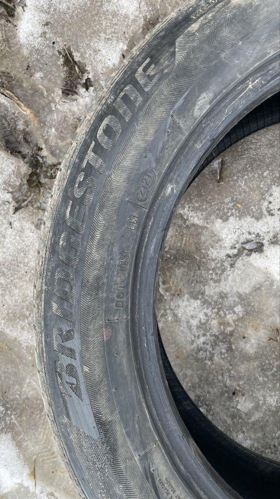 Продам летние шины 215/55/17