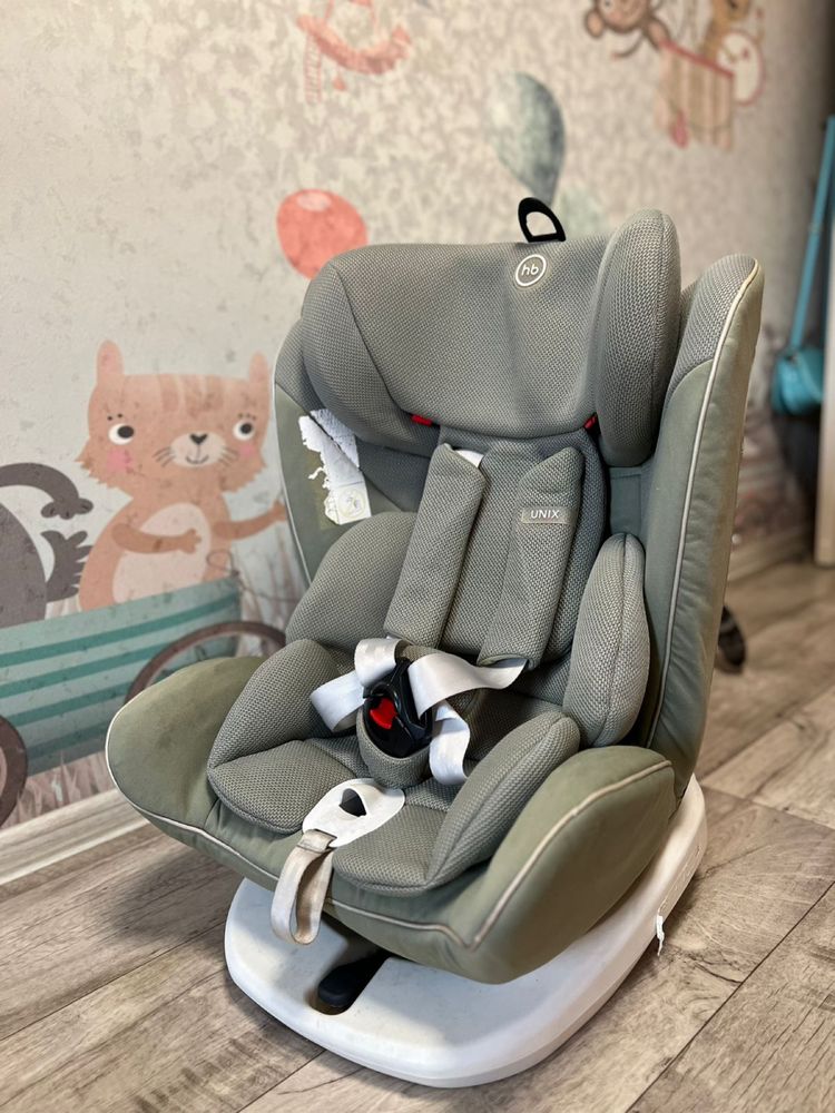Детское автомобильное кресло Happy baby UNIX.