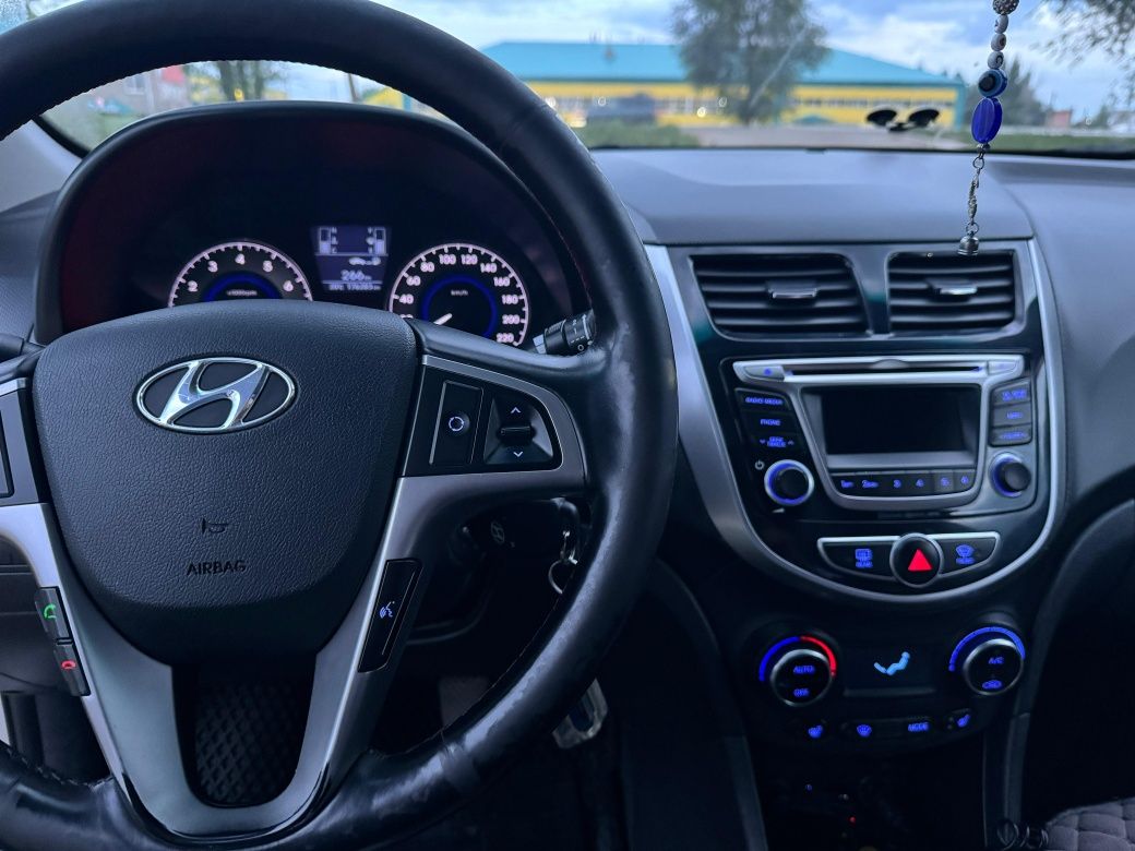Hyundai Accent 2015 г.в.