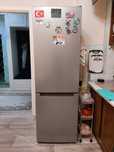срочно продам холодильник в отличном состоянии