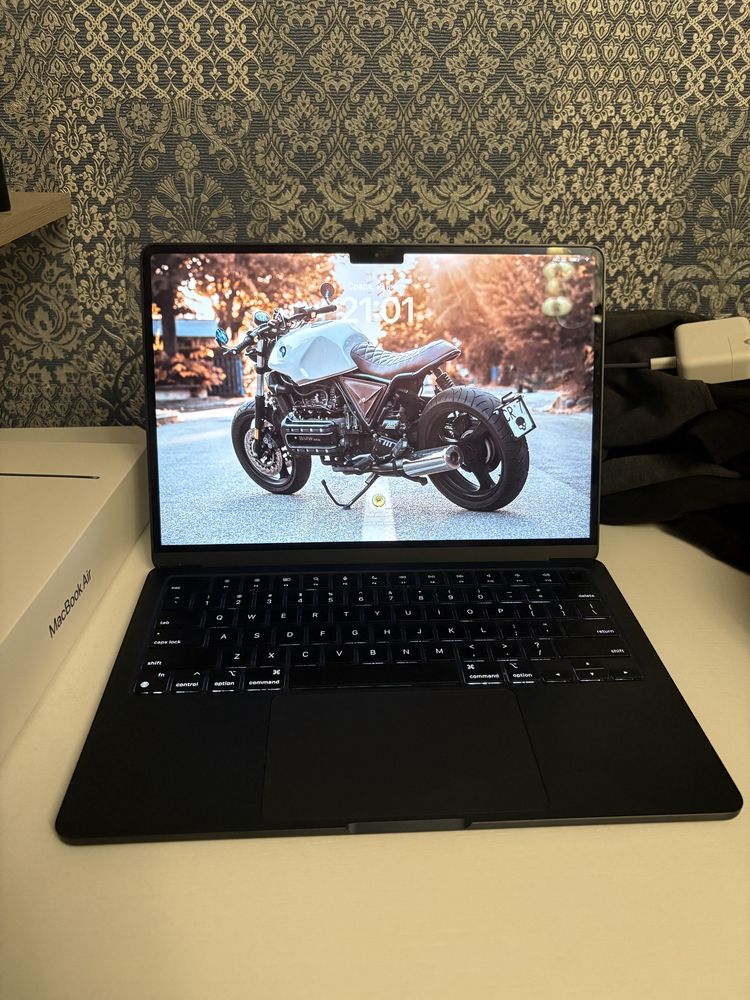 Macbook 13 256Gb