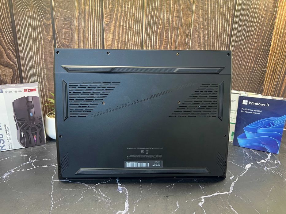 AORUS 15 - Core i5‑12500H / RTX 4060 140 W / 16 GB / 512 GB / 360 Hz