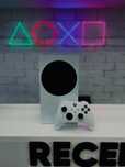 XBOX SERIES S в отличном состоянии