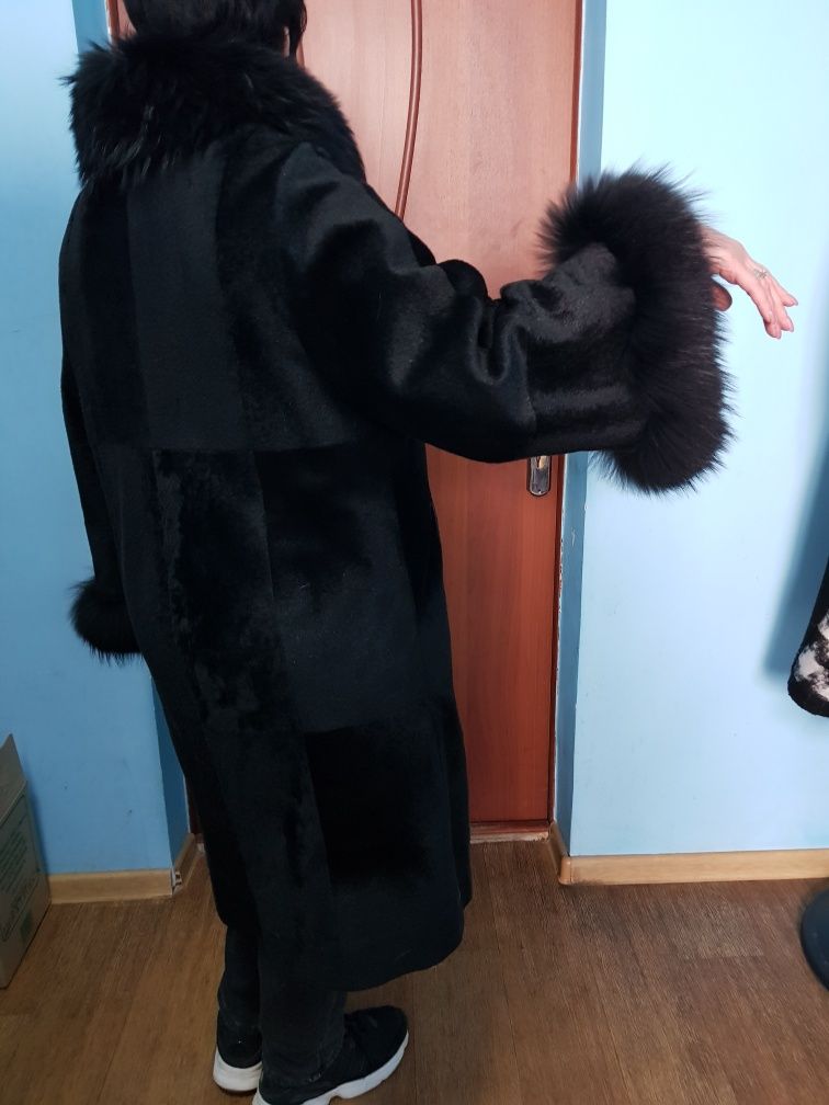 Пальто демисезонное
