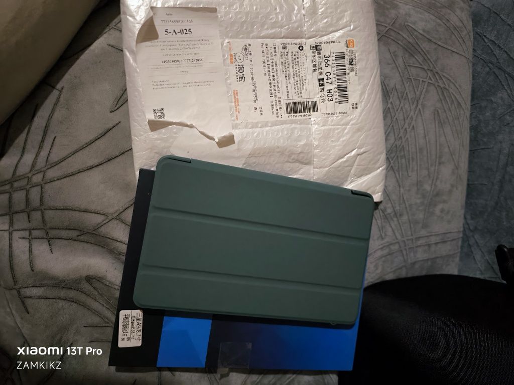 Чехол и стекло защитное на Redmi Pad SE 8,7