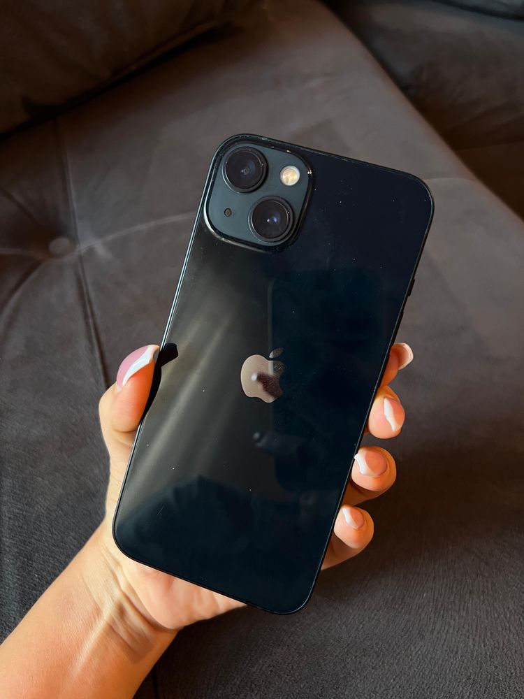 Продается,IPhone 13