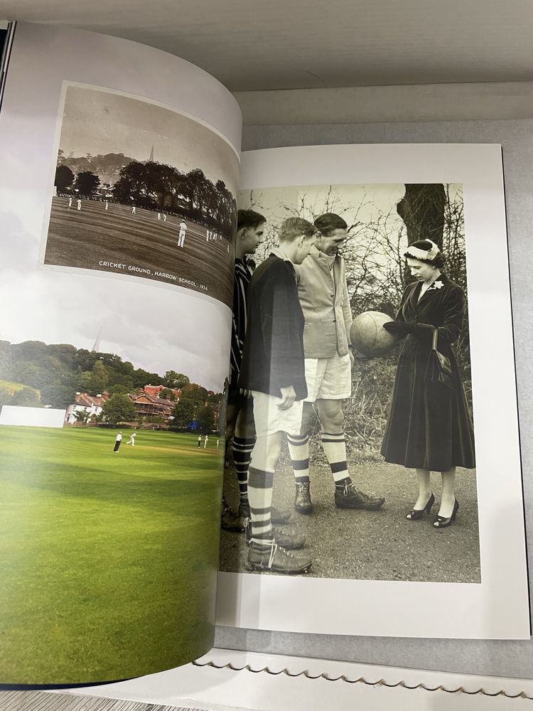 Продам книгу от Harrow school