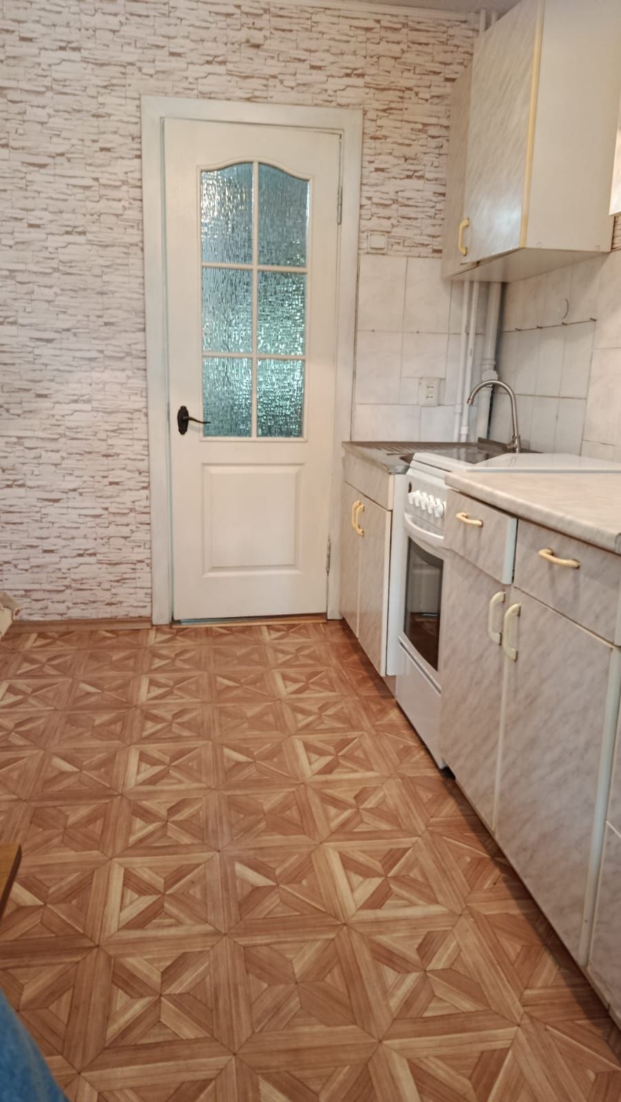 Продам 2-комн. квартиру на проспекте Абылайхана