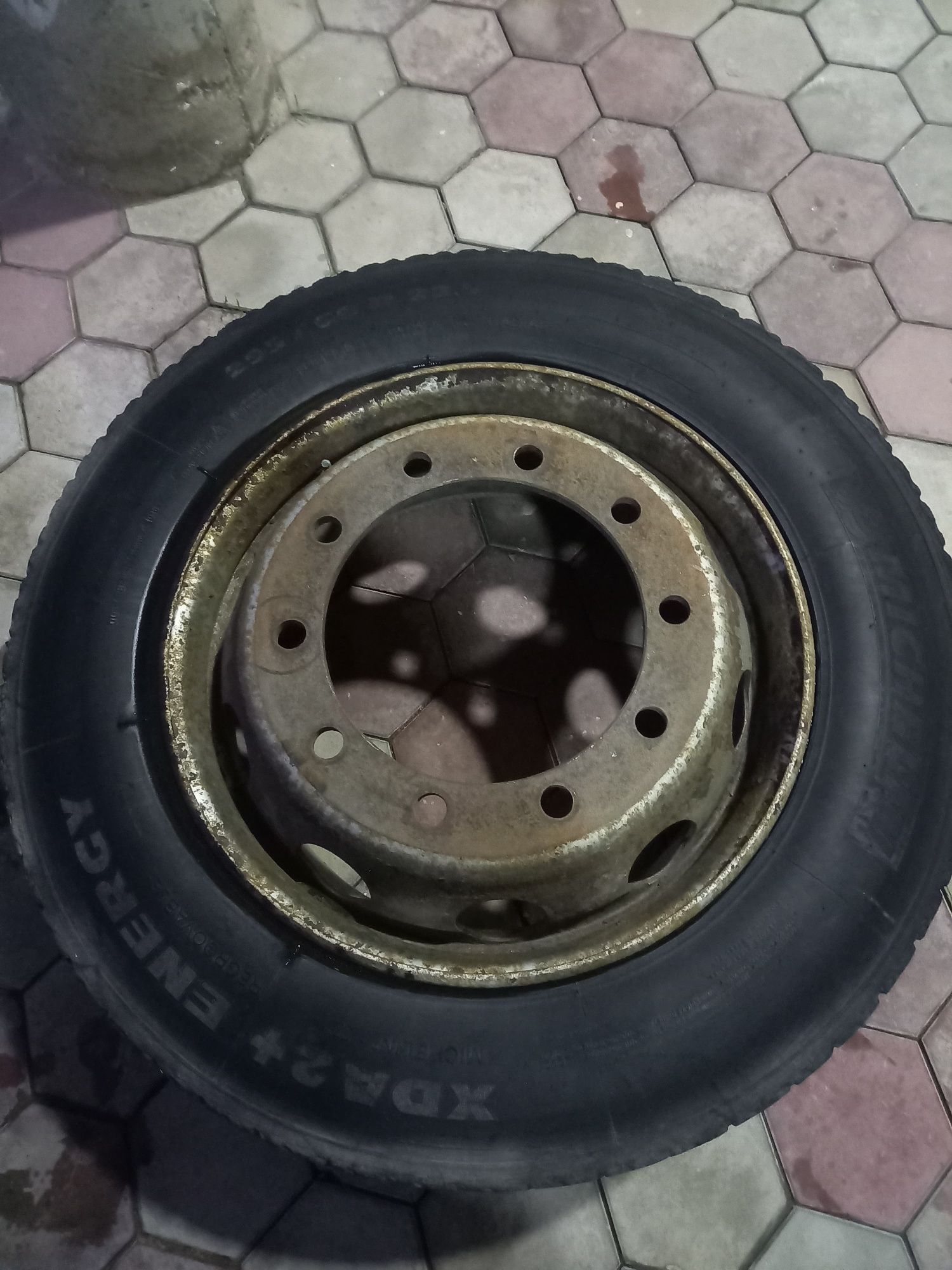 Грузовая шина Michelin 295/60R22.5