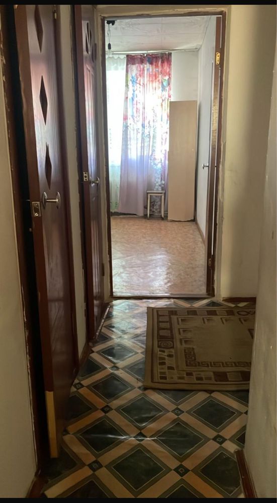 Продам 3х комнатную квартиру по Валиханова 15, на 5 этаже