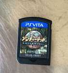 PS Vita игра Unhcarted + карта памяти 16Gb