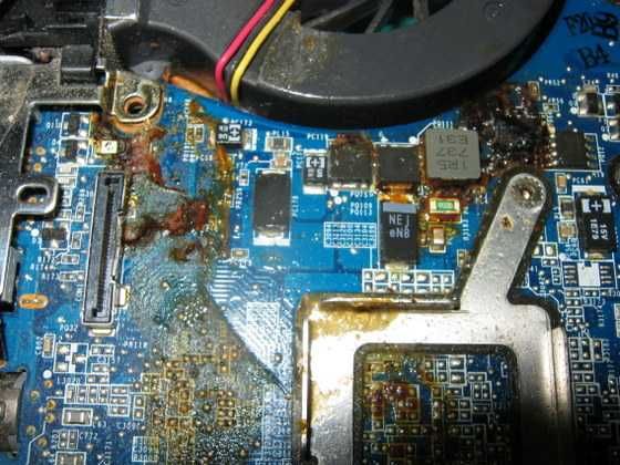 Ремонт Ноутбуков макбук MacBook win 10 11 чистка пыли гарантия