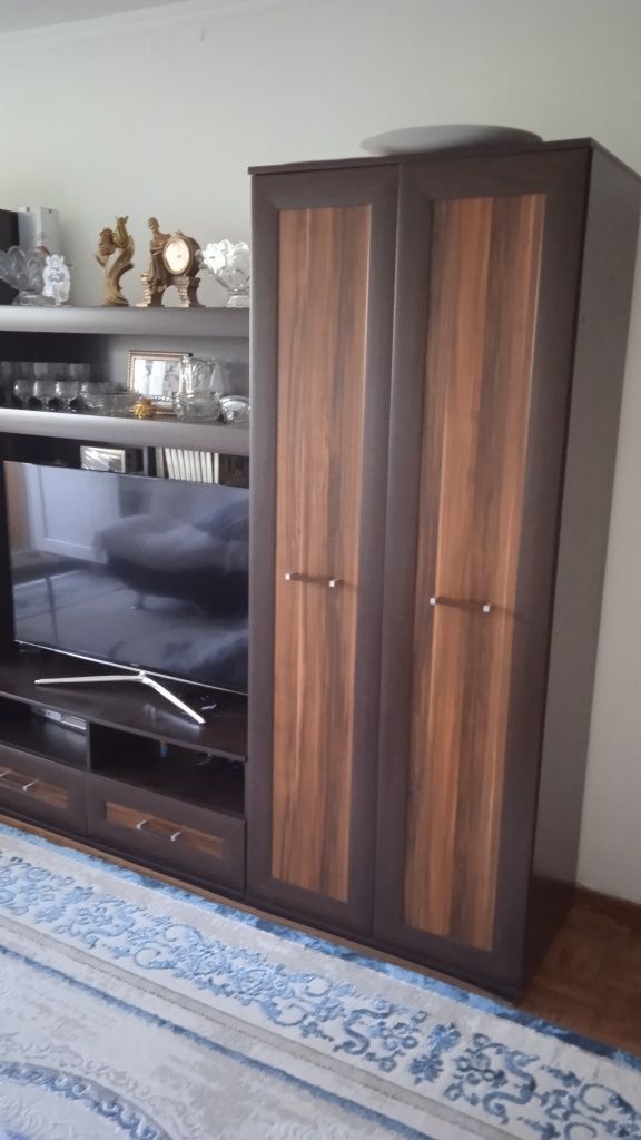 Продам стенка, гарнитур в зал