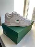 Женские кроссовки Lacoste