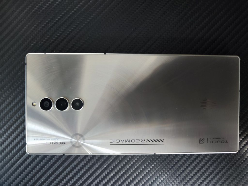 Redmagic 8s pro 16/512