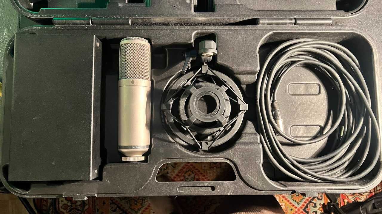 Студийный микрофон Rode K2