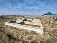 Продаётся участок в курорте Сарыагаш(посёлок Коктерек)