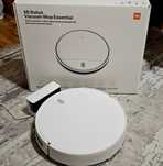 Робот пылесос Xiaomi Mi Robot Vacuum-Mop Essential
