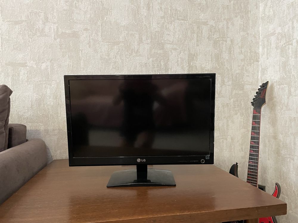 Монитор Lg 3D с очками