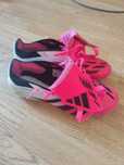 Football boots Predator по отличной цене