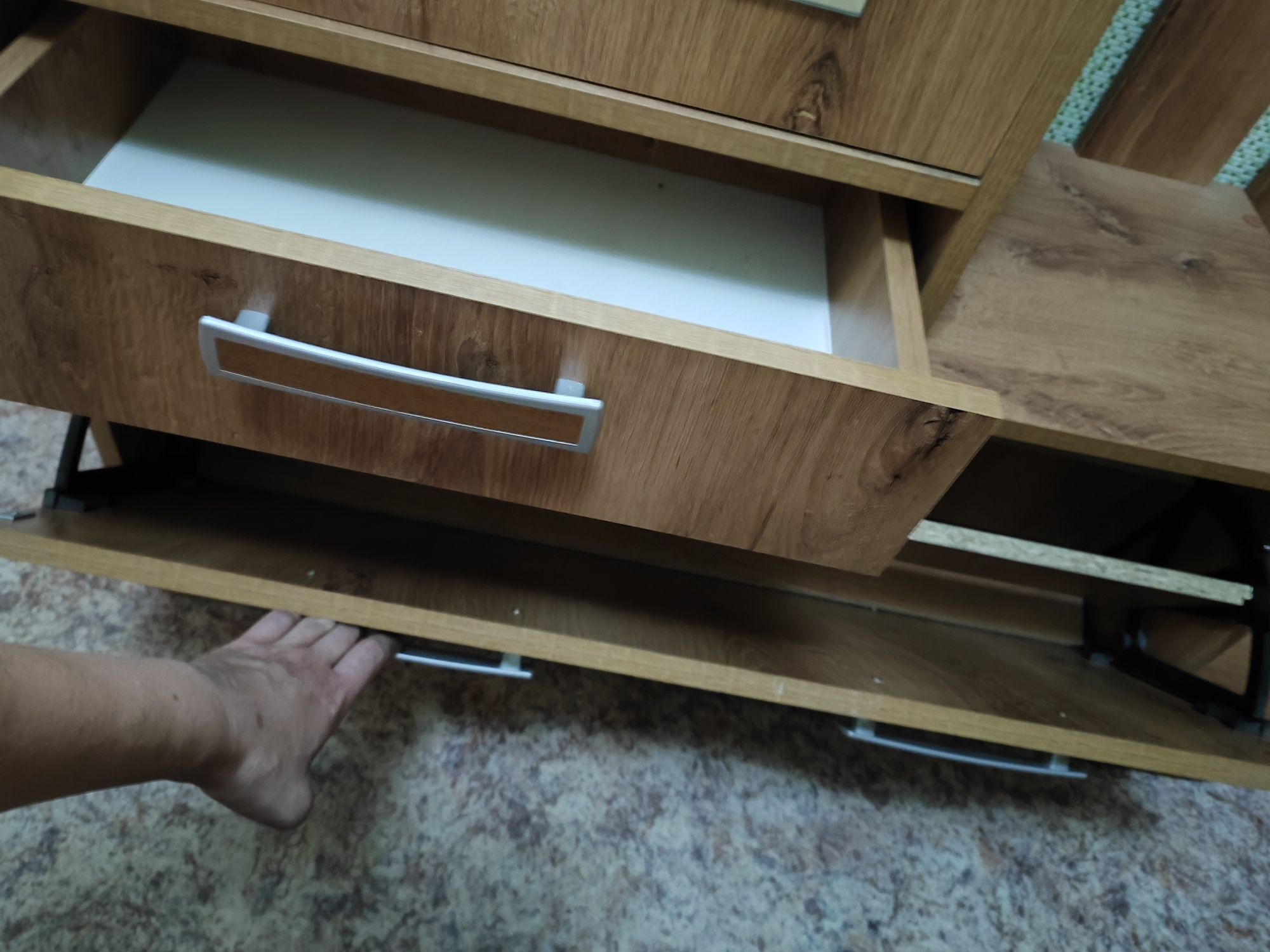 Продам прихожую в хорошем состоянии