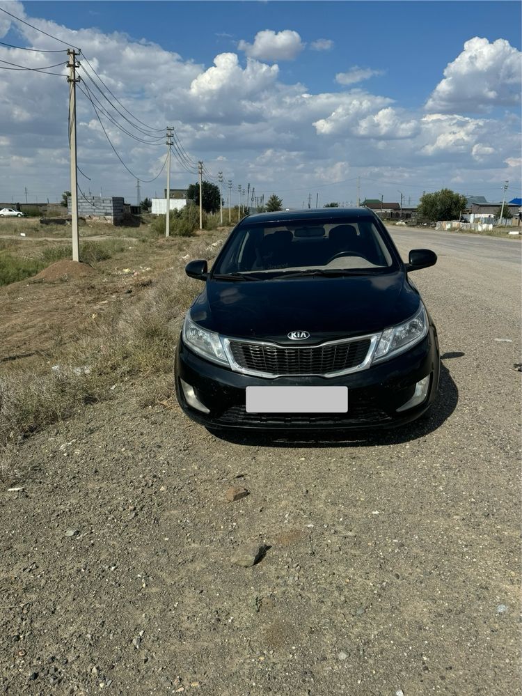 Продам киа рио 2014 г.в 1,6 механ 6 ступка