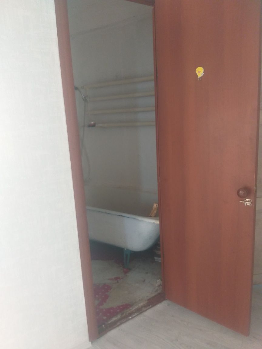 2 комната квартира.4 этаж
