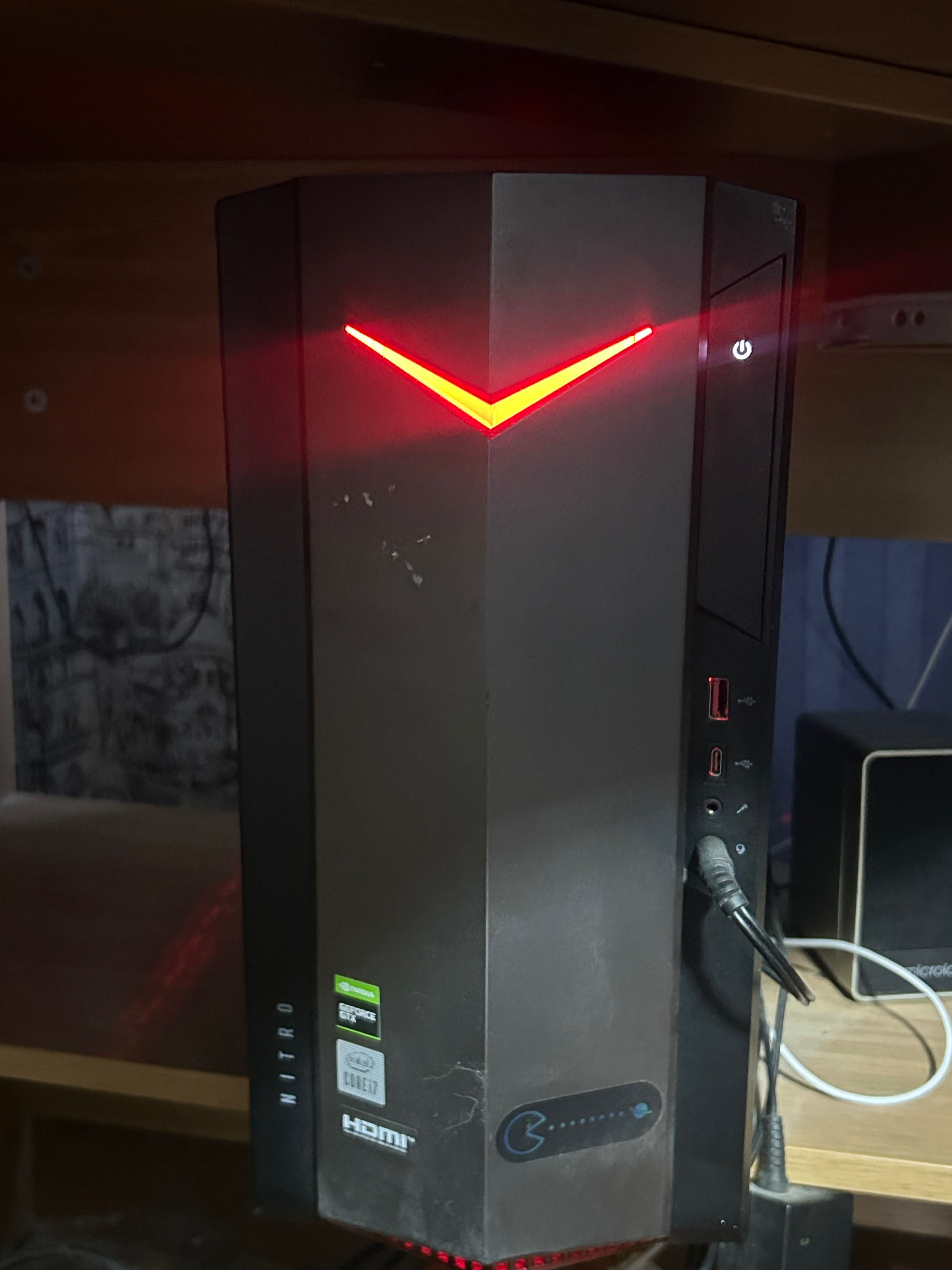 Игровой компьютер Acer