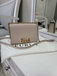 Продаётся классная кожаная сумка Furla оригинал
