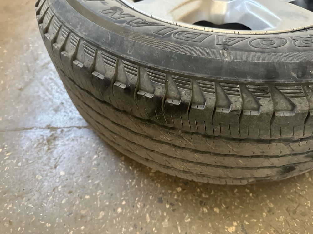 Шины летние размер 265.65 R17 в хорошем состние