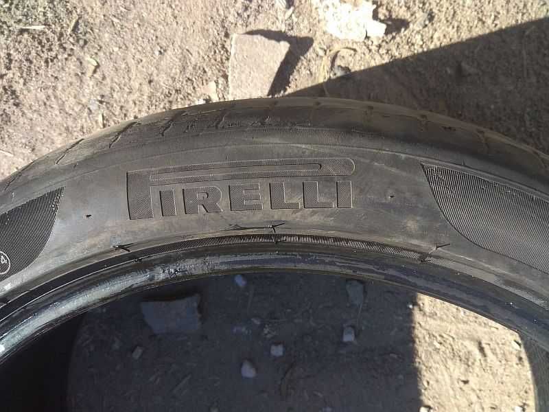 Шины 245/40 R20 - "Pirelli PZero RunFlat" (Румыния), летние.