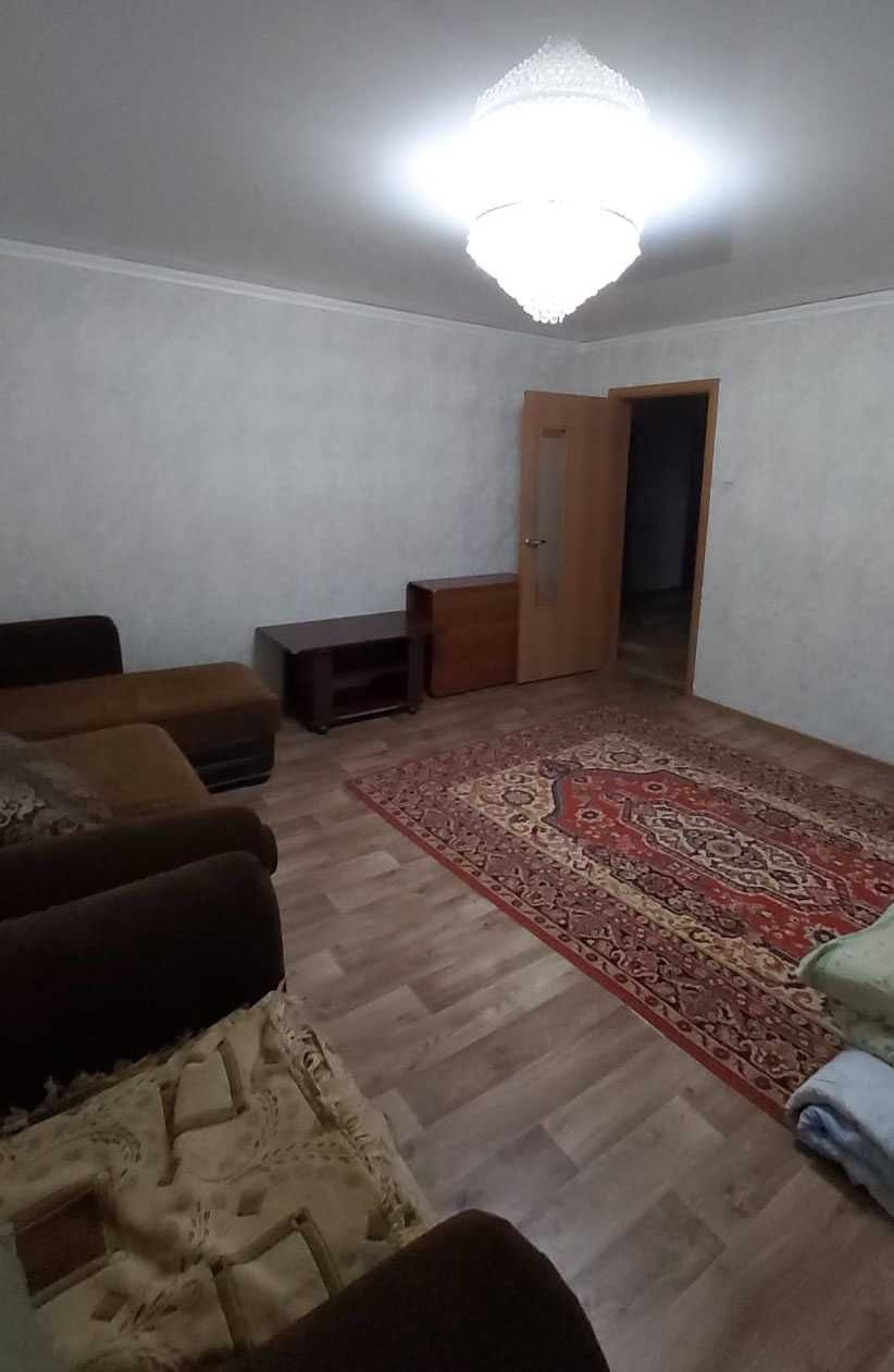 Продам 3х комн квартиру улучшенной планировки в мкрн Гульдер-1