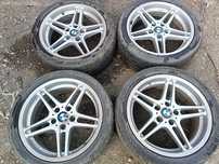 Продам оригинальные легкосплавные диски на автомашину "BMW E39"
