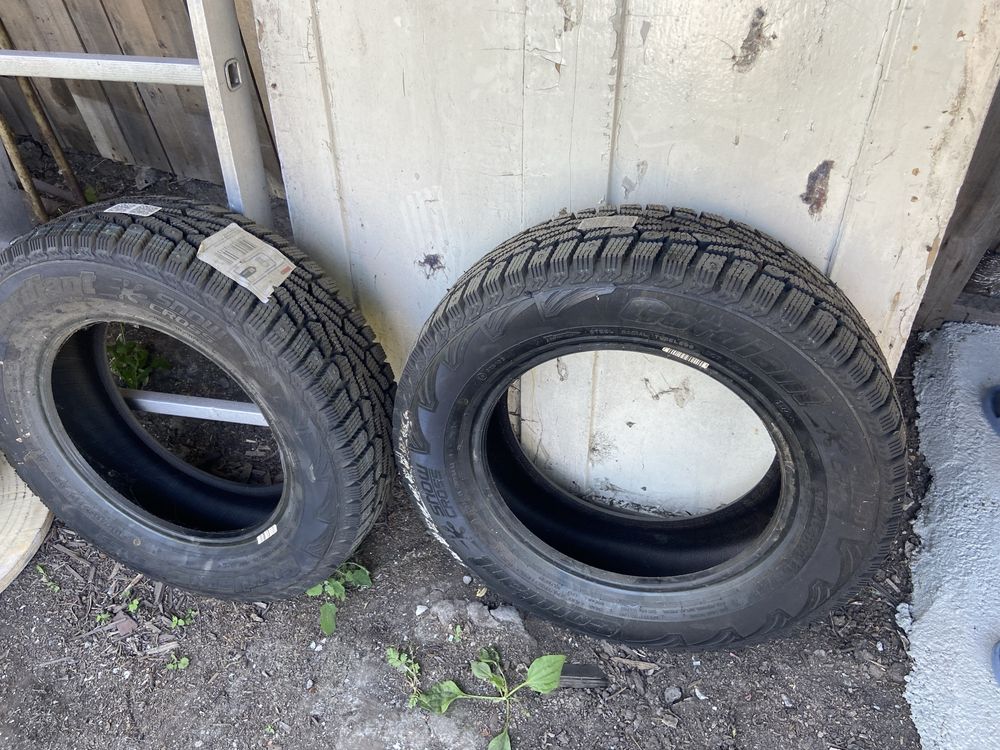Продам два колеса новые, зимние Кордиант размер 185/65 , R14