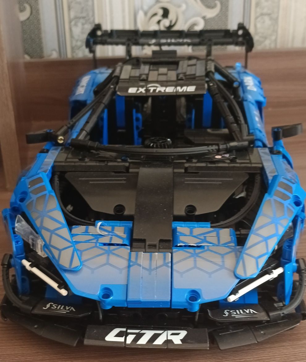 Лего машинка , Dark knight GTR