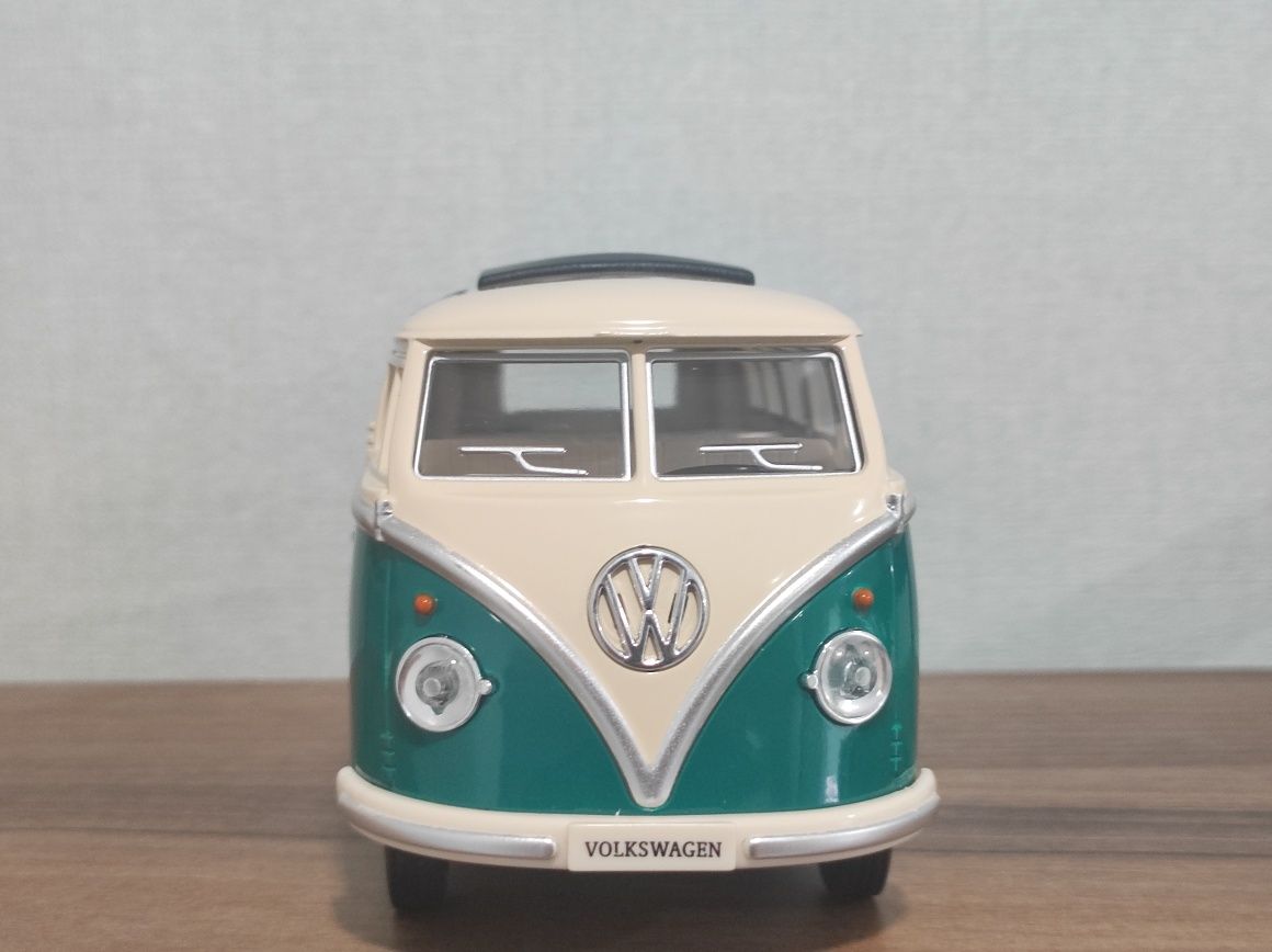 VOLKSWAGEN VW BUS T1 модель машины
