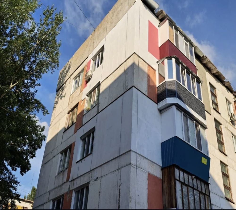 УТЕПЛЕНИЕ КВАРТИР. обшивка балконов. все виды фасадных. работ.