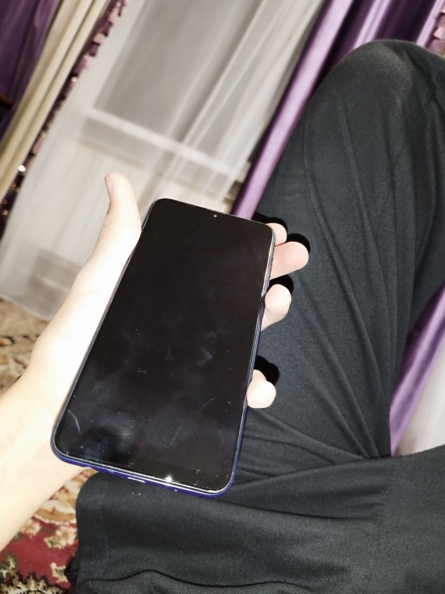 Продам Samsung A10
