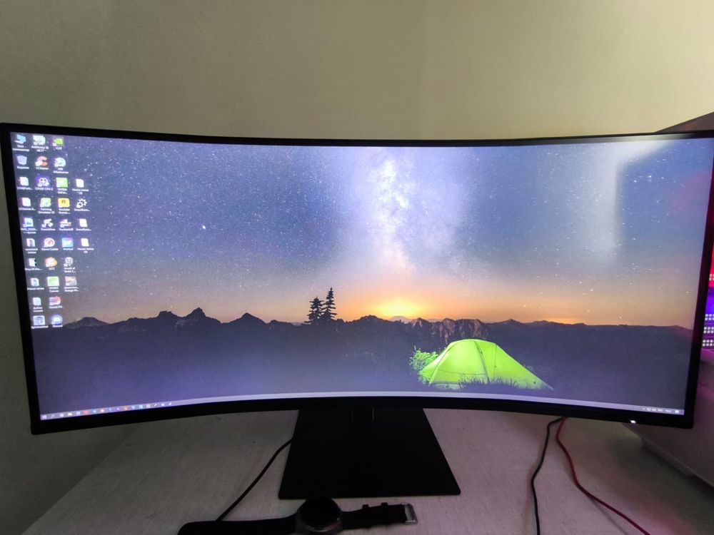 Игровой монитор / 34 дюйм / 180 герц Xiaomi