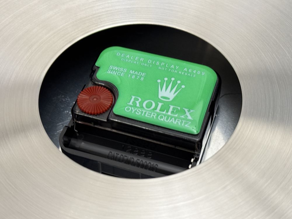 Настенные часы Rolex Milgauss
