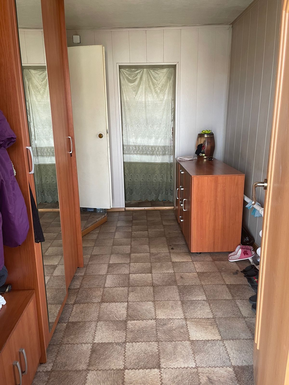 Продается дом с участком