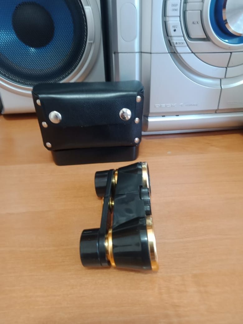 Продам бинокль новый