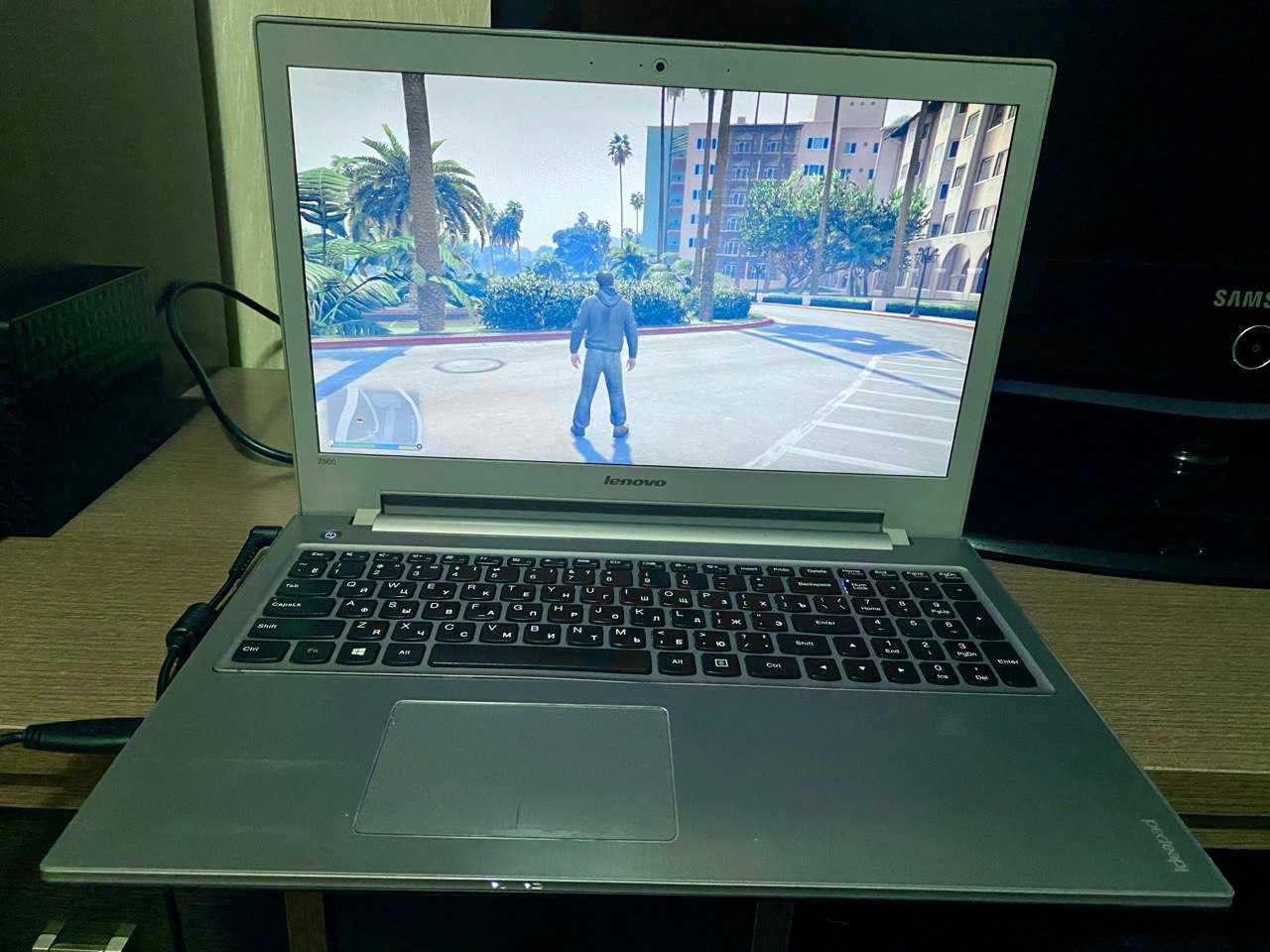 Ноутбук Lenovo i5 Nvidia