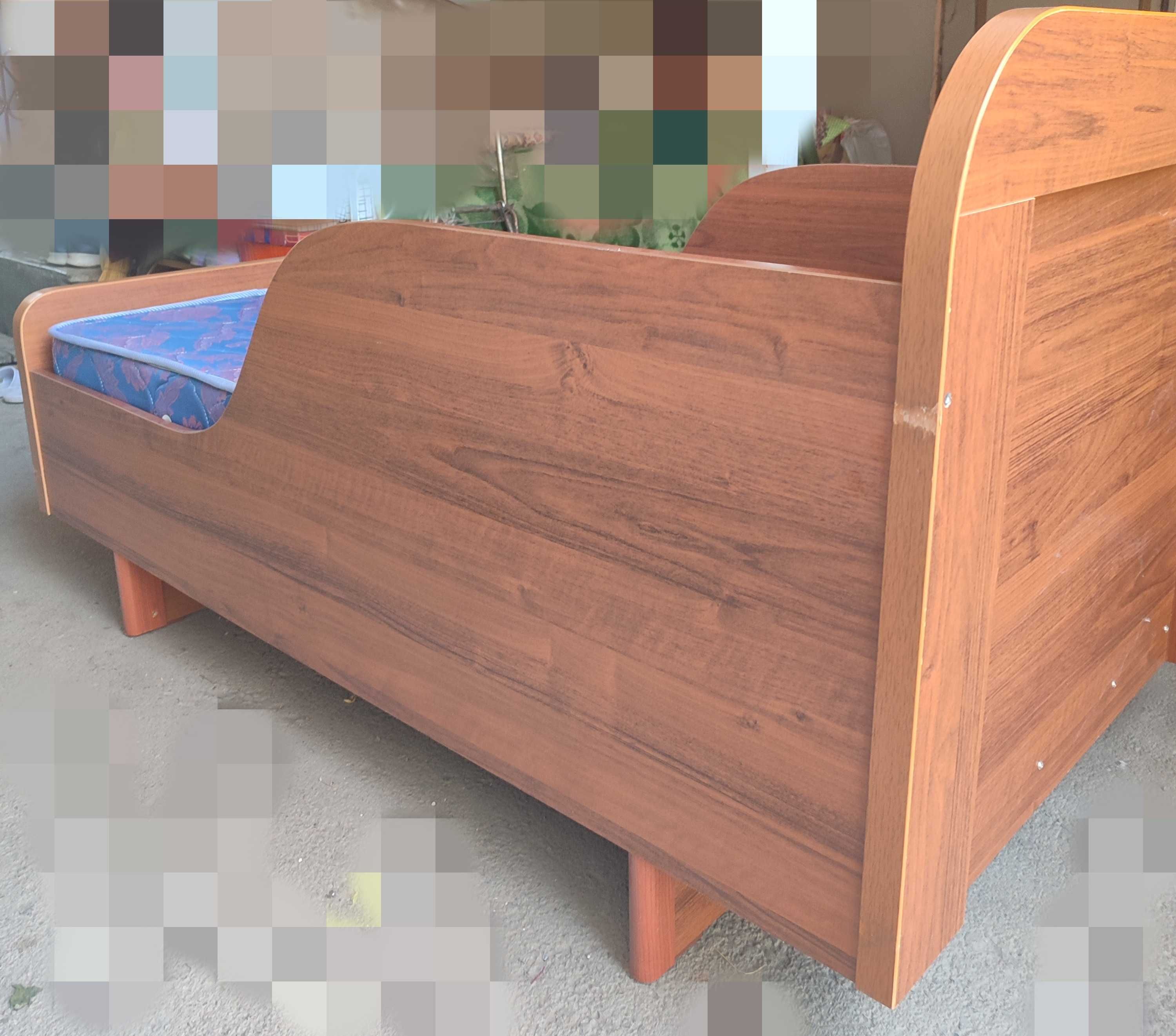 Продам детскую кровать