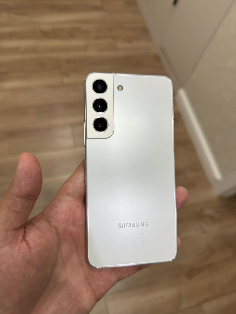 Samsung S22, 128GB