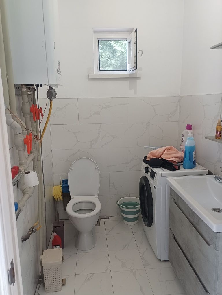 Продаётся 2 дома на одном участке