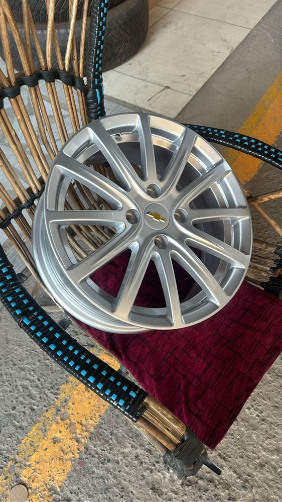 Диски шевролет новый R15 4x100