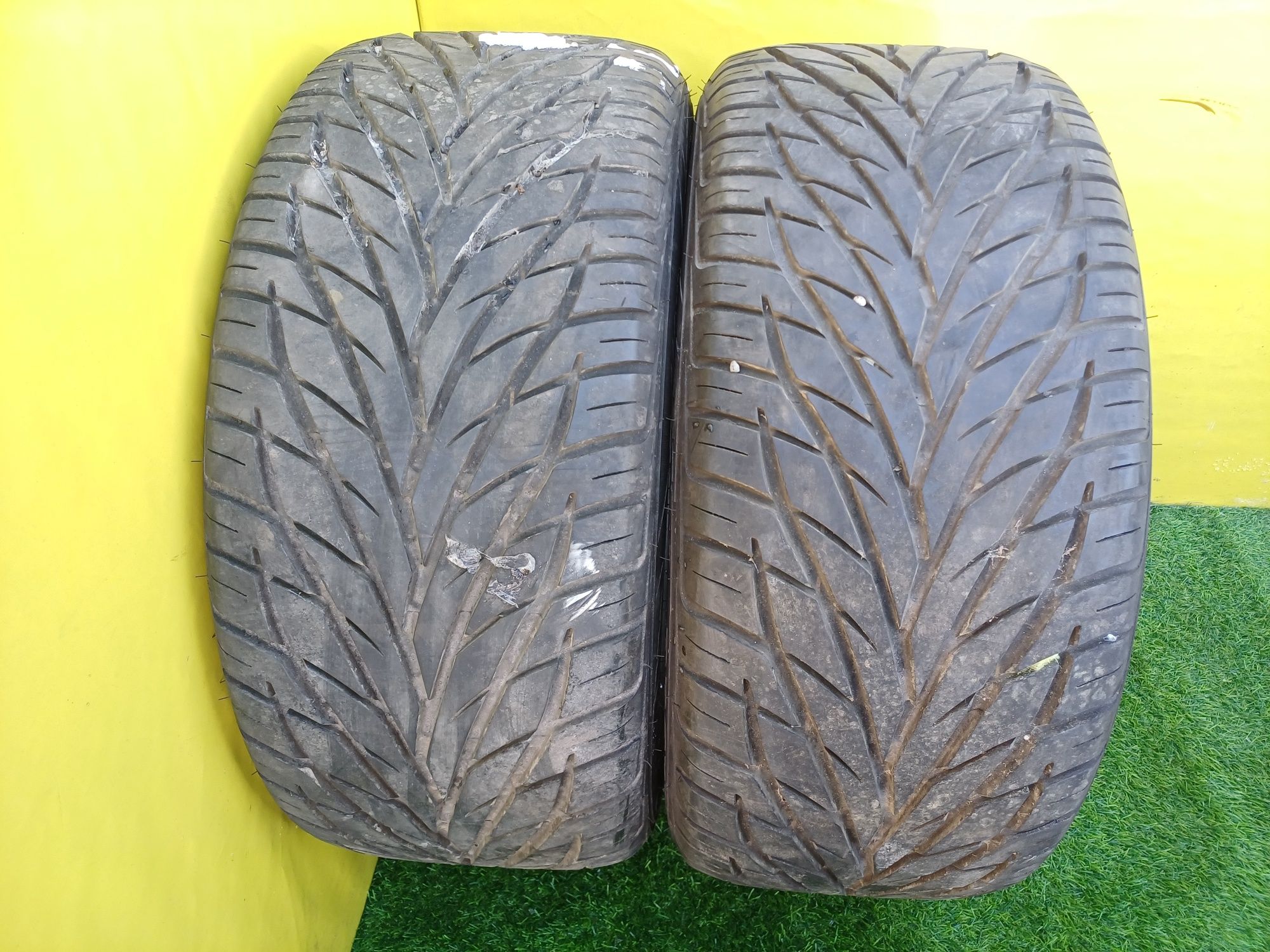 Шины 285/50 R18 Toyo пара.